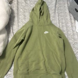 nike hoodie
